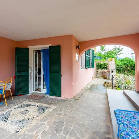 Appartamento Sara - 5 Min From The Sea - Happy Finale Ligure